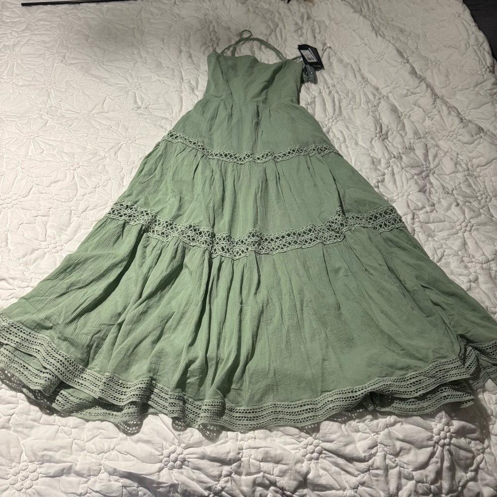 Guess Green Lace Up Back Ruffled Tiered Maxi Dress NWT